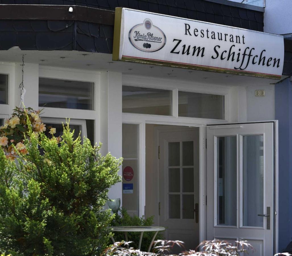 Hotel Restaurant Zum Schiffchen Maintal Exteriör bild