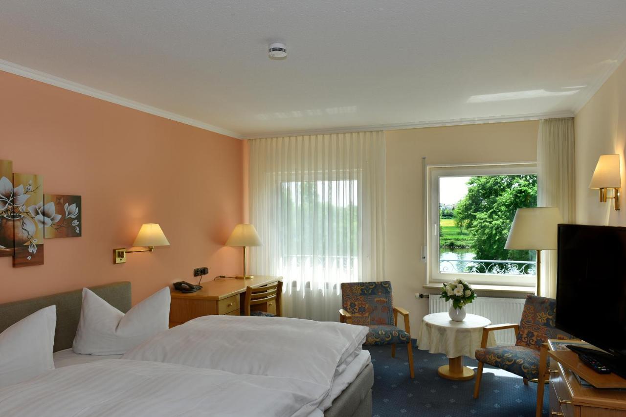 Hotel Restaurant Zum Schiffchen Maintal Exteriör bild