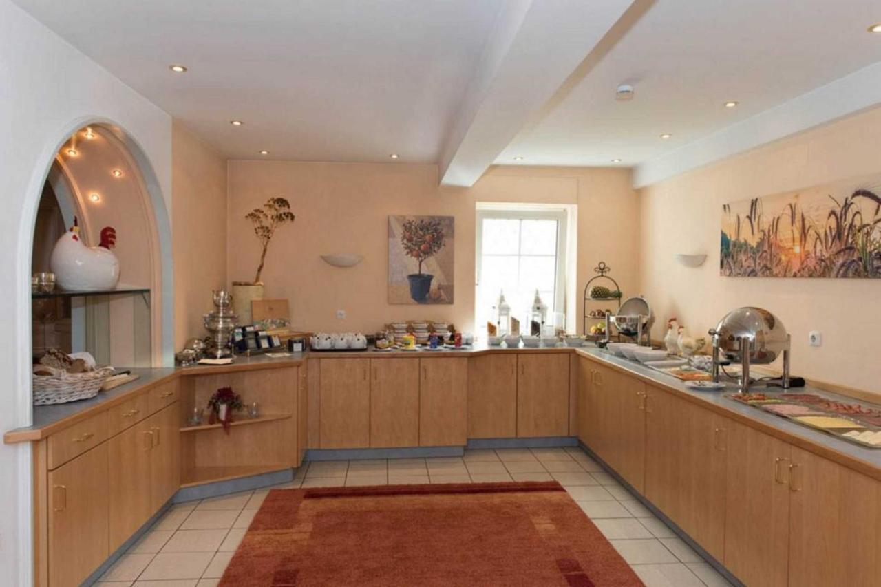 Hotel Restaurant Zum Schiffchen Maintal Exteriör bild